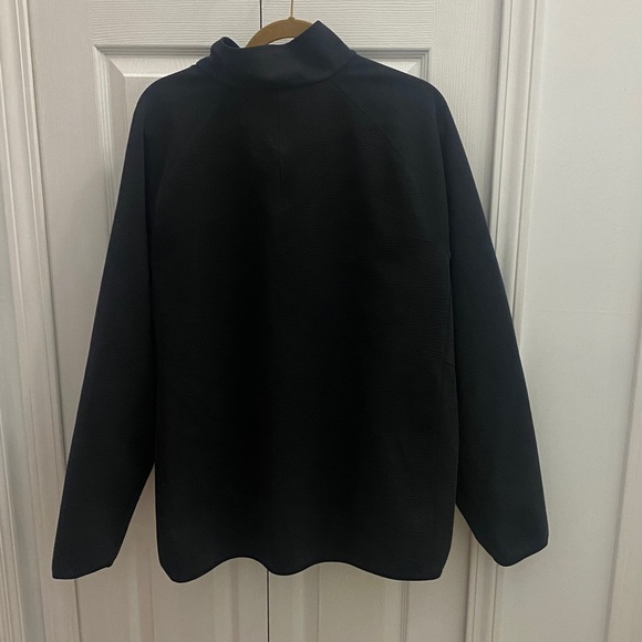 Lululemon Black Pullover - Picture 4 of 4